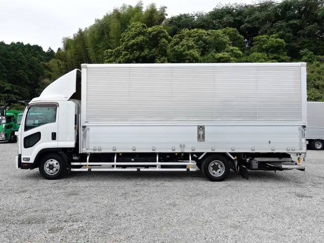 いすゞ フォワード TKG-FRR90S2(2WD)の写真8