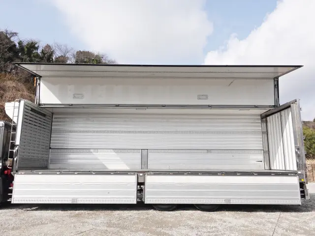 UD クオン 2PG-CD5CA(6x2)の写真16