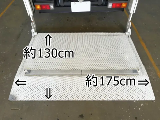 三菱 キャンター TKG-FBA50(2WD)の写真4