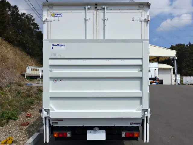 三菱 キャンター TKG-FBA50(2WD)の写真8