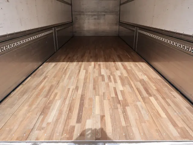 日野 レンジャー 2PG-FD2ABA(2WD)の写真14