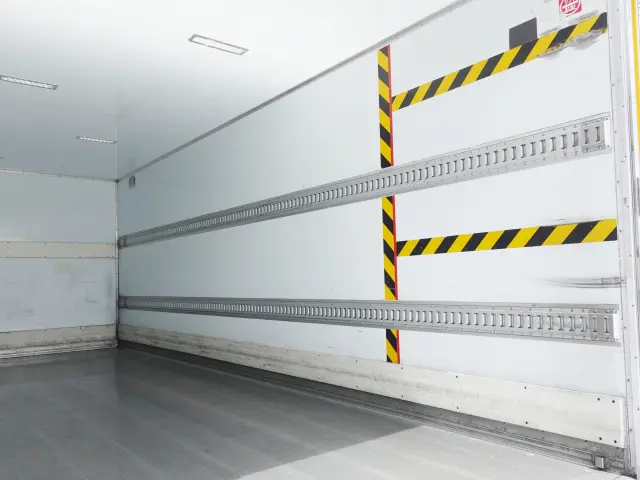 日野 レンジャー TKG-FC9JKAG(2WD)の写真14