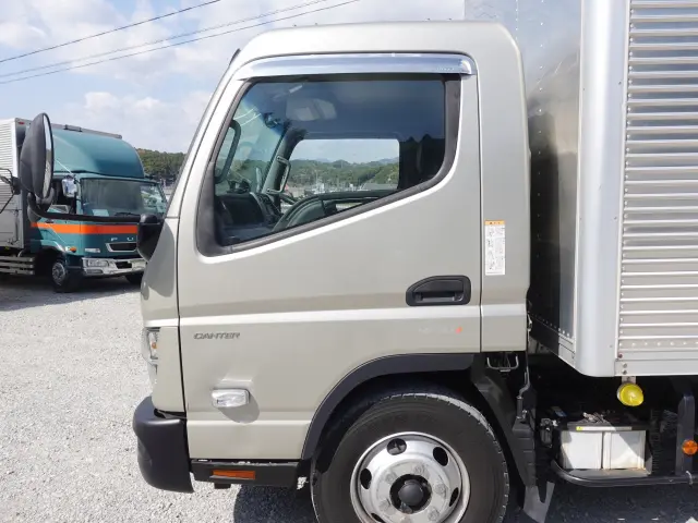 三菱 キャンター 2RG-FEB90(2WD)の写真14