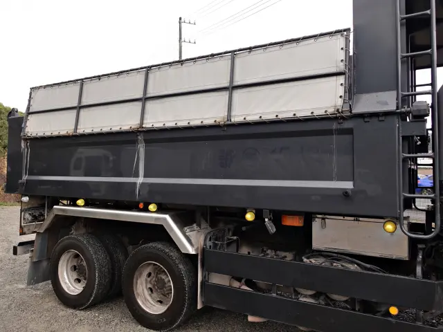 日野 レンジャー LDG-GK8JKAA(6x4)の写真5