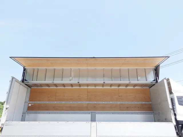 UD クオン 2PG-CG5CA(8x4)の写真12