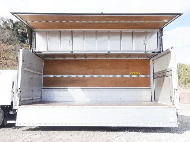 いすゞ フォワード SKG-FRR90S2(2WD)の写真13