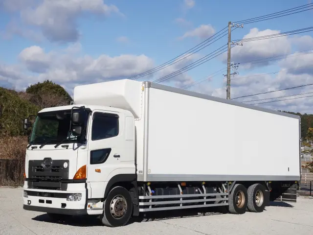 日野 プロフィア QKG-FR1EXBJ(6x2)の写真32