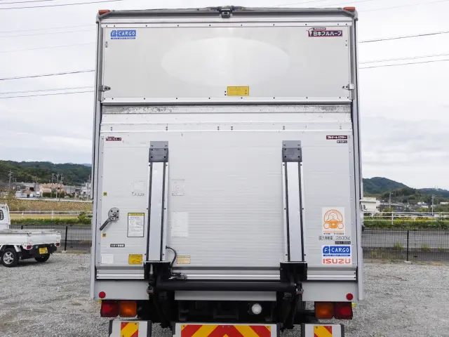 いすゞ フォワード TKG-FRR90S2(2WD)の写真8