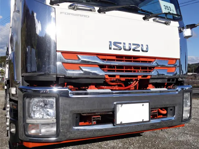 いすゞ フォワード QDG-FVZ34U2(6x4)の写真5