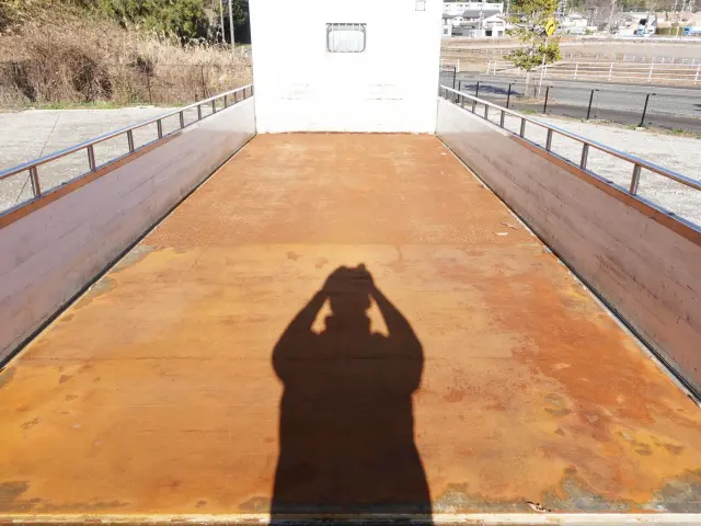 いすゞ フォワード QDG-FVZ34U2(6x4)の写真14