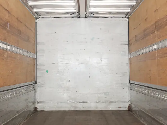 いすゞ フォワード SKG-FRR90T2(2WD)の写真15