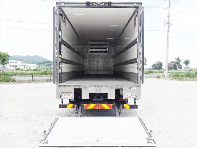 日野 プロフィア 2DG-FW1AHG(8x4)の写真12