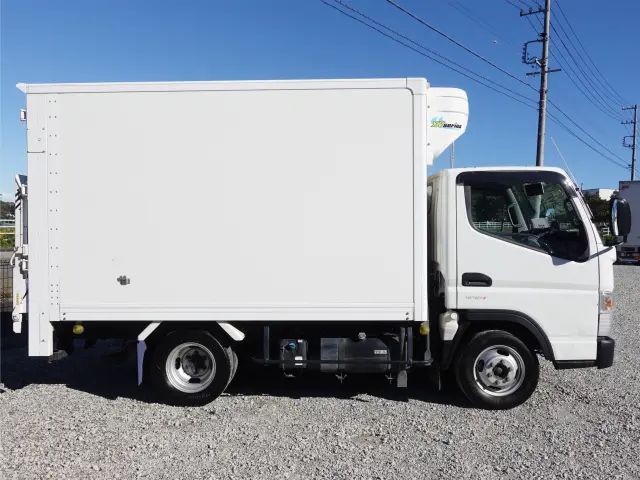 三菱 キャンター 2TG-FBA00(2WD)の写真7