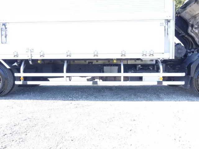 いすゞ フォワード TKG-FRR90T2(2WD)の写真17