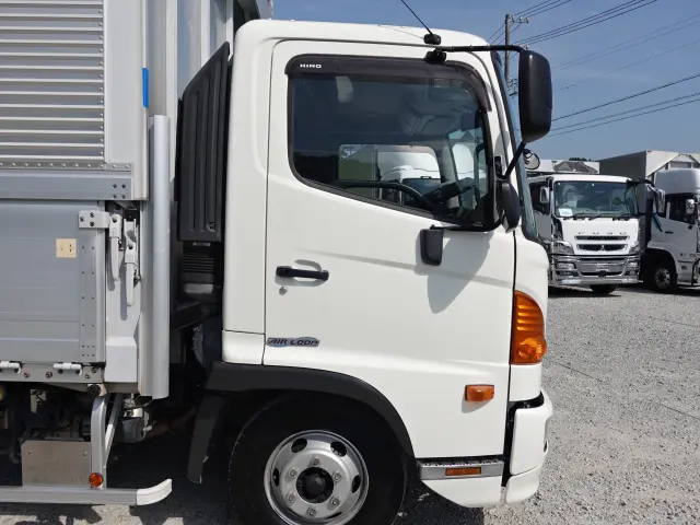 日野 レンジャー TKG-FC9JKAA(2WD)の写真4