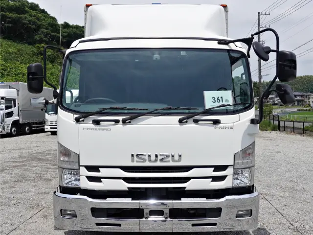 いすゞ フォワード 2RG-FRR90S2(2WD)の写真3