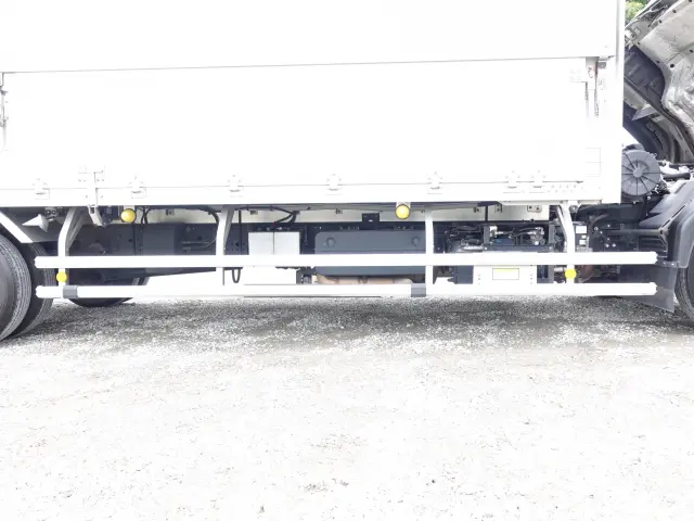 いすゞ フォワード 2RG-FRR90S2(2WD)の写真21