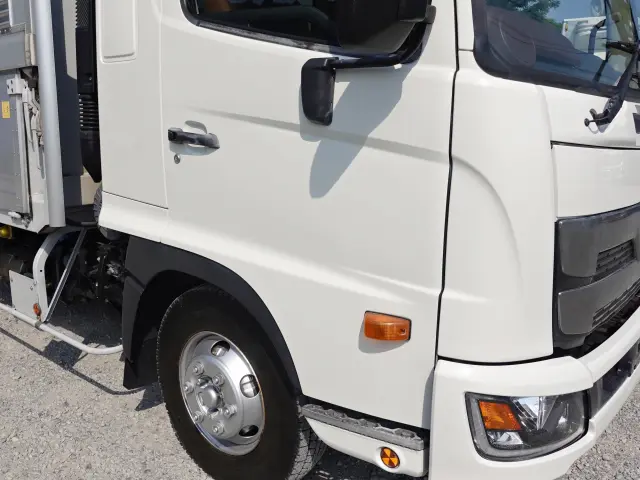 日野 レンジャー 2KG-FD2ABA(2WD)の写真6