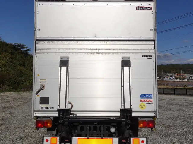 いすゞ フォワード PKG-FSR90S2(2WD)の写真10