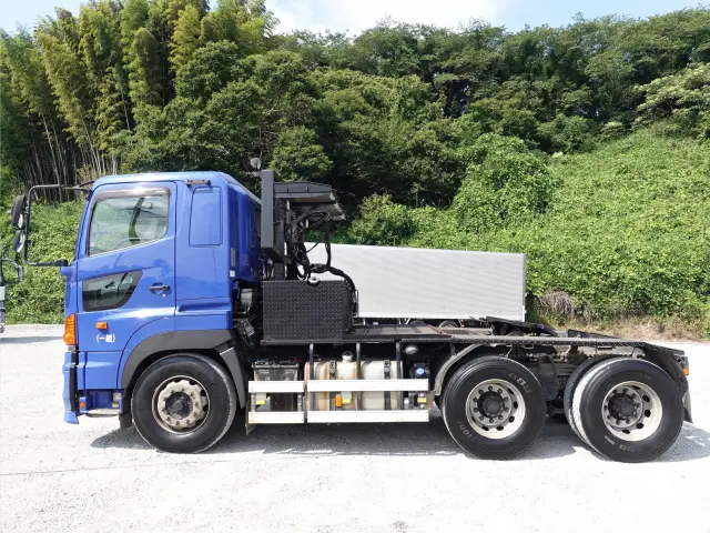日野 プロフィア QDG-SS1EKDA(6x4)の写真7