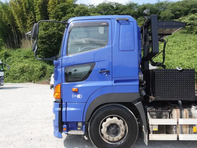日野 プロフィア QDG-SS1EKDA(6x4)の写真8
