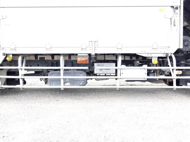 いすゞ フォワード QKG-FTR34T2(2WD)の写真11