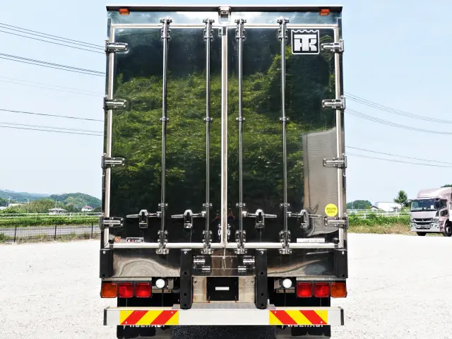 いすゞ ギガ 2PG-CYL77CZ(6x2)の写真8