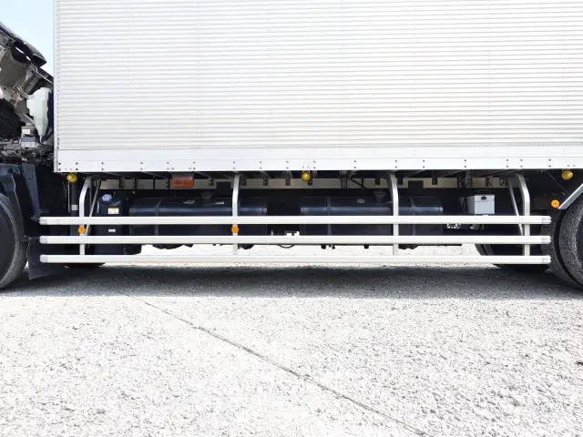 いすゞ ギガ 2PG-CYL77CZ(6x2)の写真22