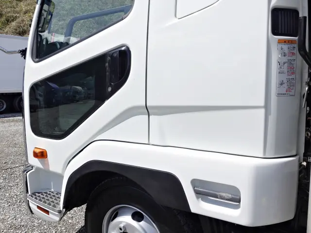 三菱 ファイター 2KG-FK65F(2WD)の写真11