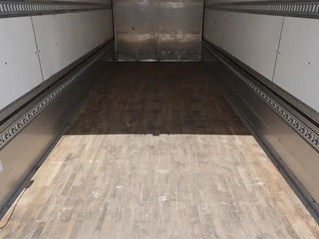 三菱 ファイター 2KG-FK65F(2WD)の写真16