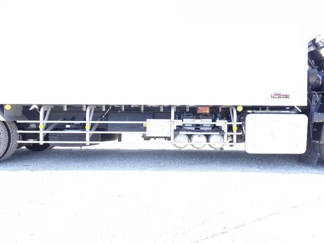 いすゞ ギガ 2PG-CXY77DJ(6x4)の写真23