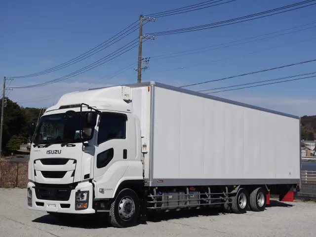 いすゞ ギガ 2PG-CXY77DJ(6x4)の写真35