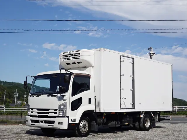 いすゞ フォワード TKG-FRR90T2(2WD)の写真23