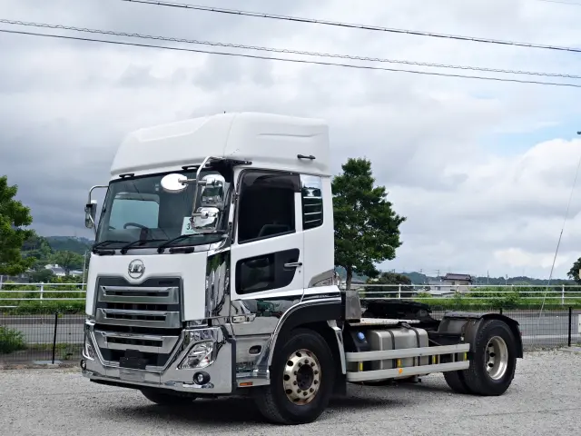 ＵＤ クオン 2PG-GK5AAE(2WD)の写真1