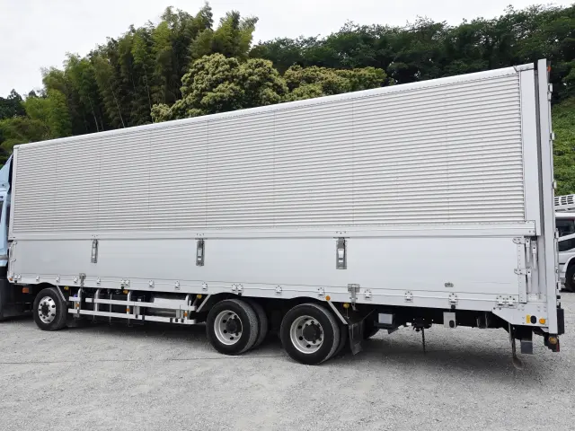 UD クオン QKG-CG5ZA(8x4)の写真13