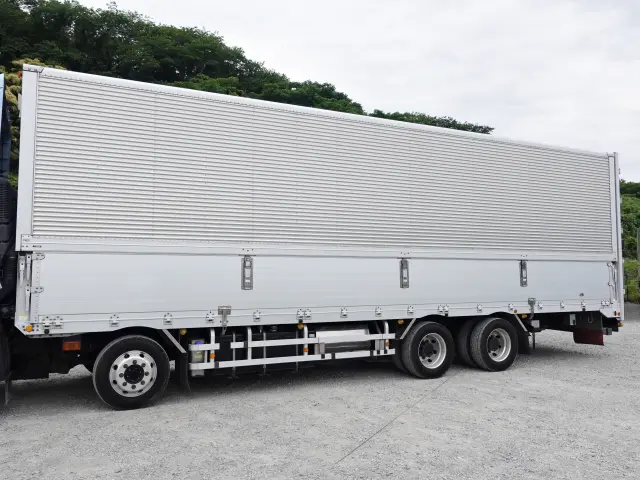 UD クオン QKG-CG5ZA(8x4)の写真15