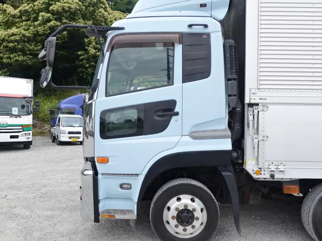 UD クオン QKG-CG5ZA(8x4)の写真17