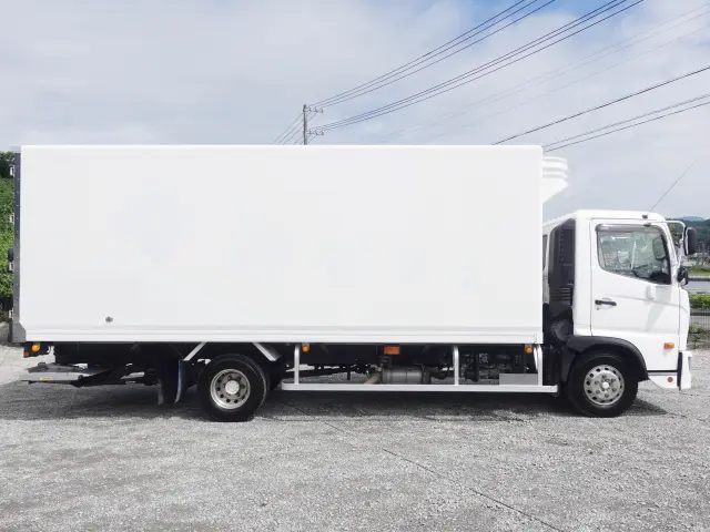 日野 レンジャー 2KG-FC2ABA(2WD)の写真6