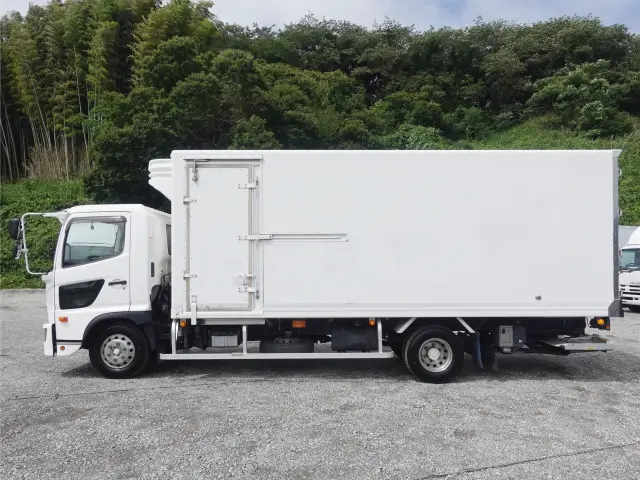 日野 レンジャー 2KG-FC2ABA(2WD)の写真9