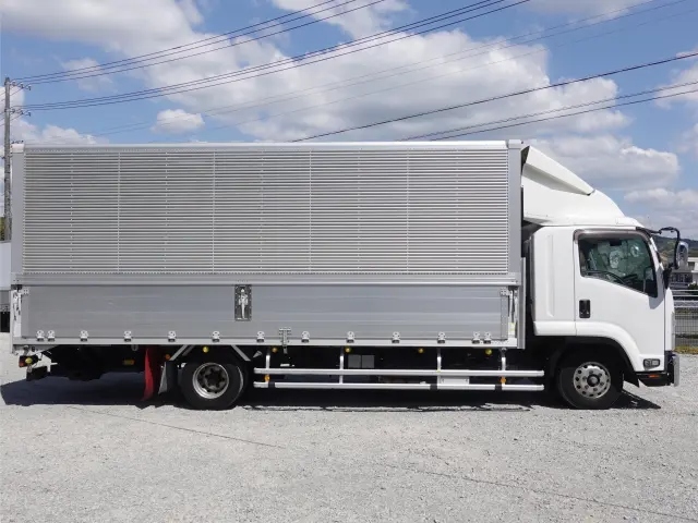 いすゞ フォワード 2RG-FRR90T2(2WD)の写真9