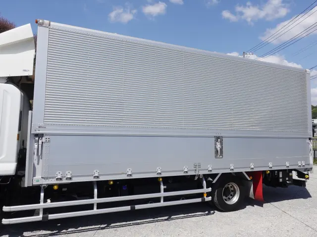 いすゞ フォワード 2RG-FRR90T2(2WD)の写真11