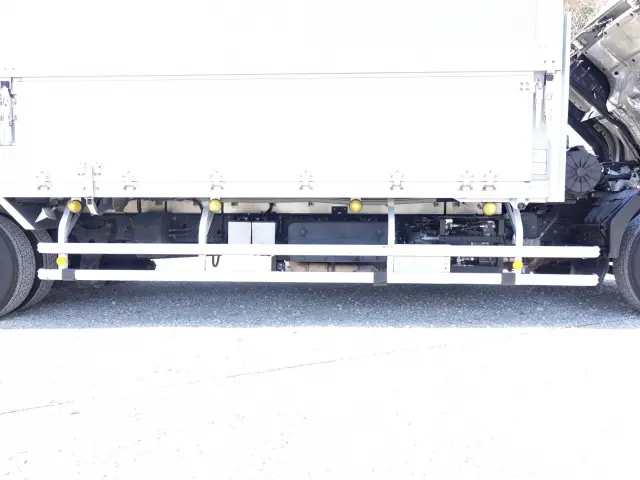 いすゞ フォワード 2RG-FRR90T2(2WD)の写真24