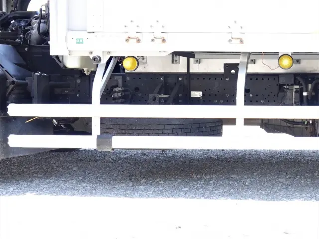 いすゞ フォワード 2RG-FRR90T2(2WD)の写真27