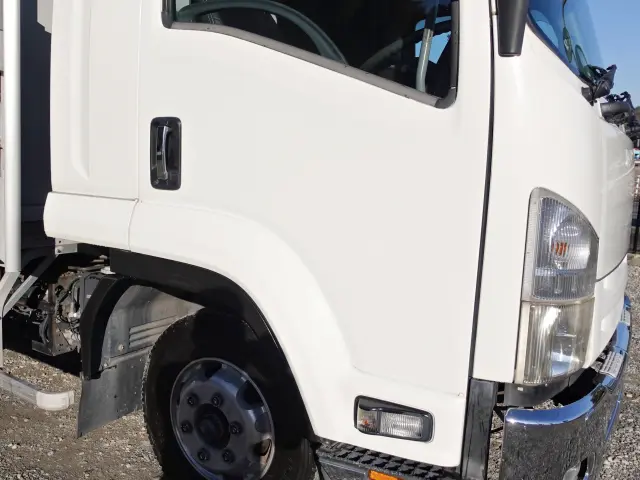 いすゞ フォワード PDG-FRR34T2(2WD)の写真6