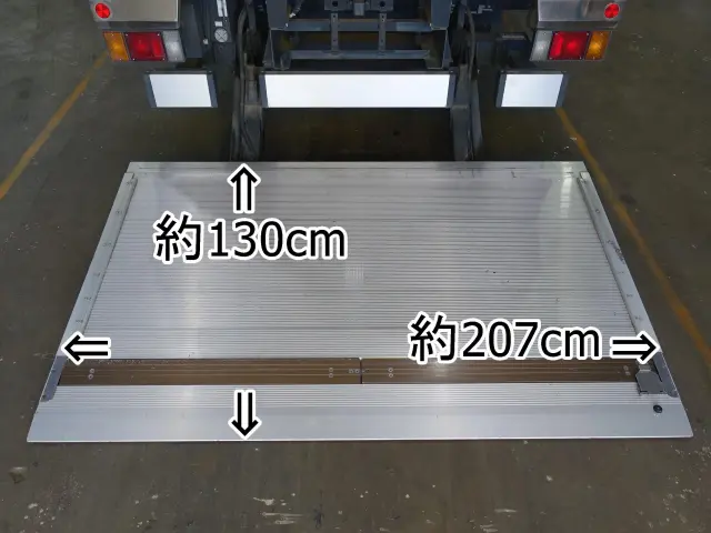 いすゞ エルフ TKG-NPR85AN(2WD)の写真4