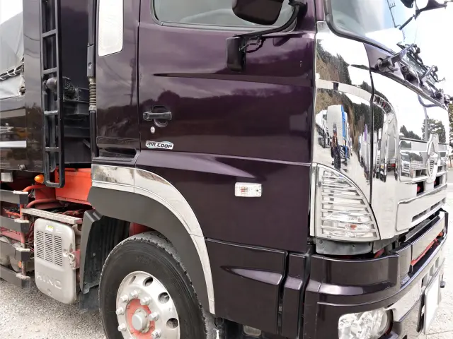 日野 プロフィア QPG-FS1AKDA(6x4)の写真6