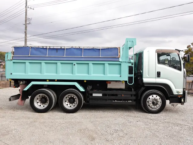 いすゞ フォワード QKG-FVZ34U2(6x4)の写真9