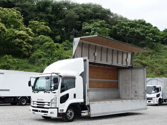 いすゞ フォワード TKG-FRR90S2(2WD)の写真20