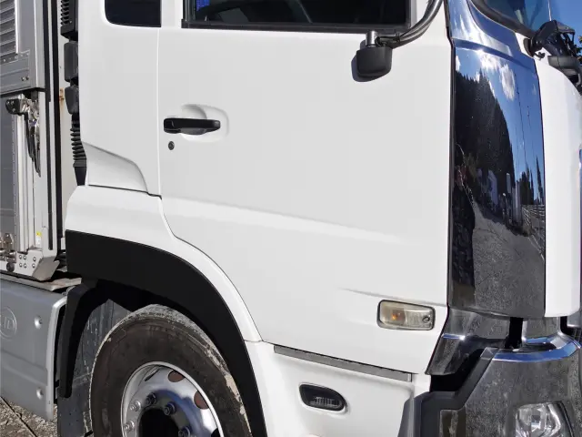 ＵＤ クオン 2PG-CD5CA(6x2)の写真5