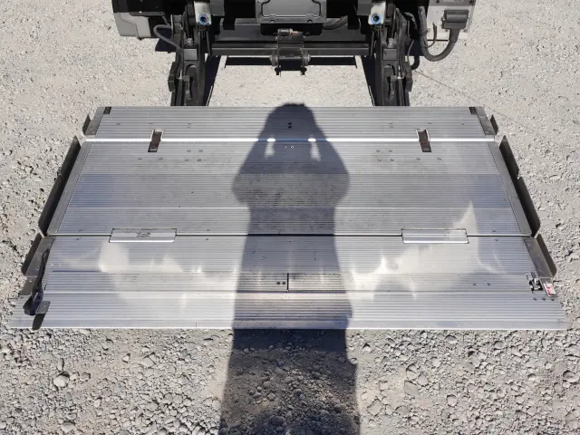 日野 デュトロ TPG-XZU710M(2WD)の写真11